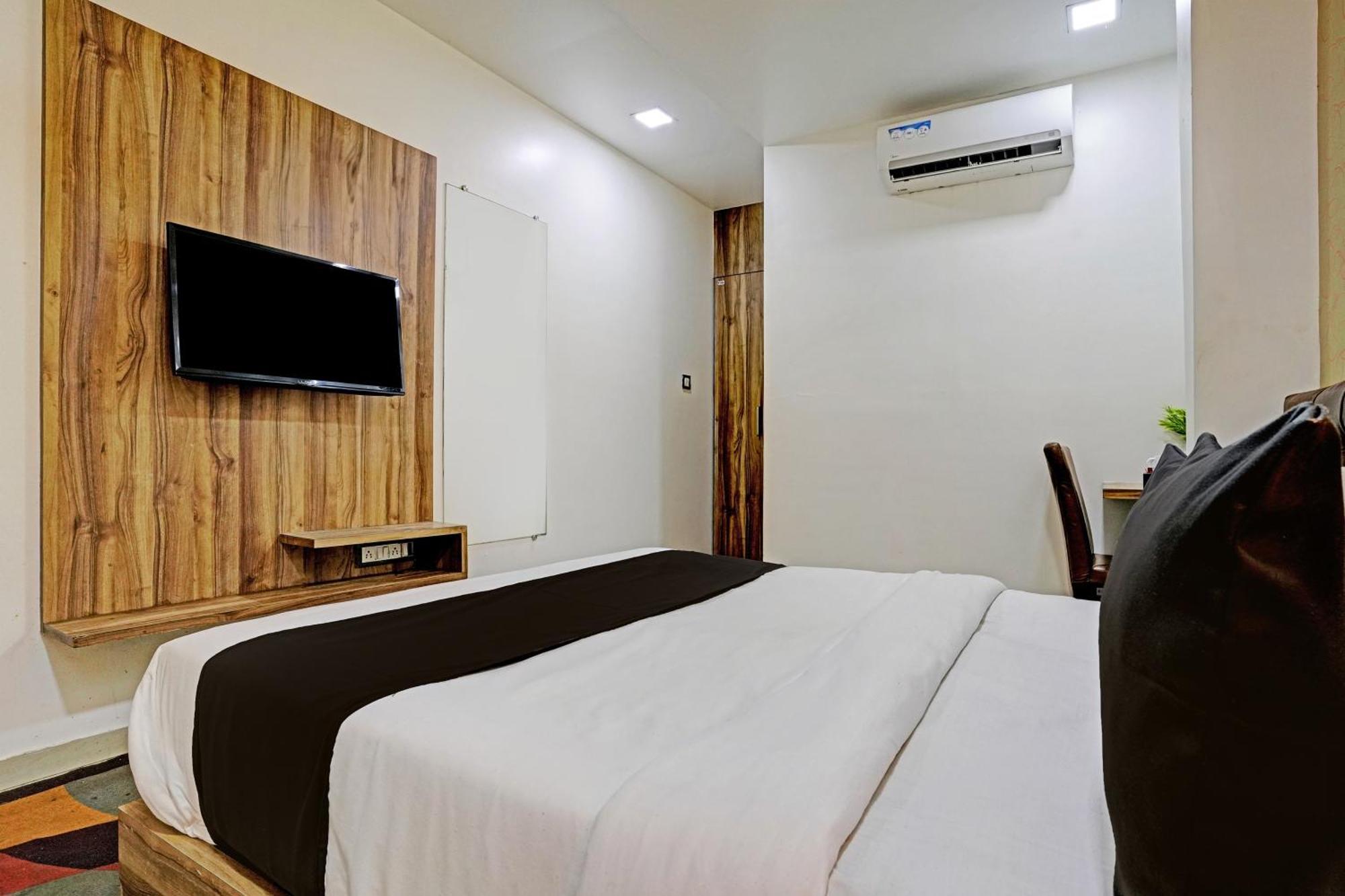 מומביי Hotel O Blue Inn Residence Near R City Mall מראה חיצוני תמונה