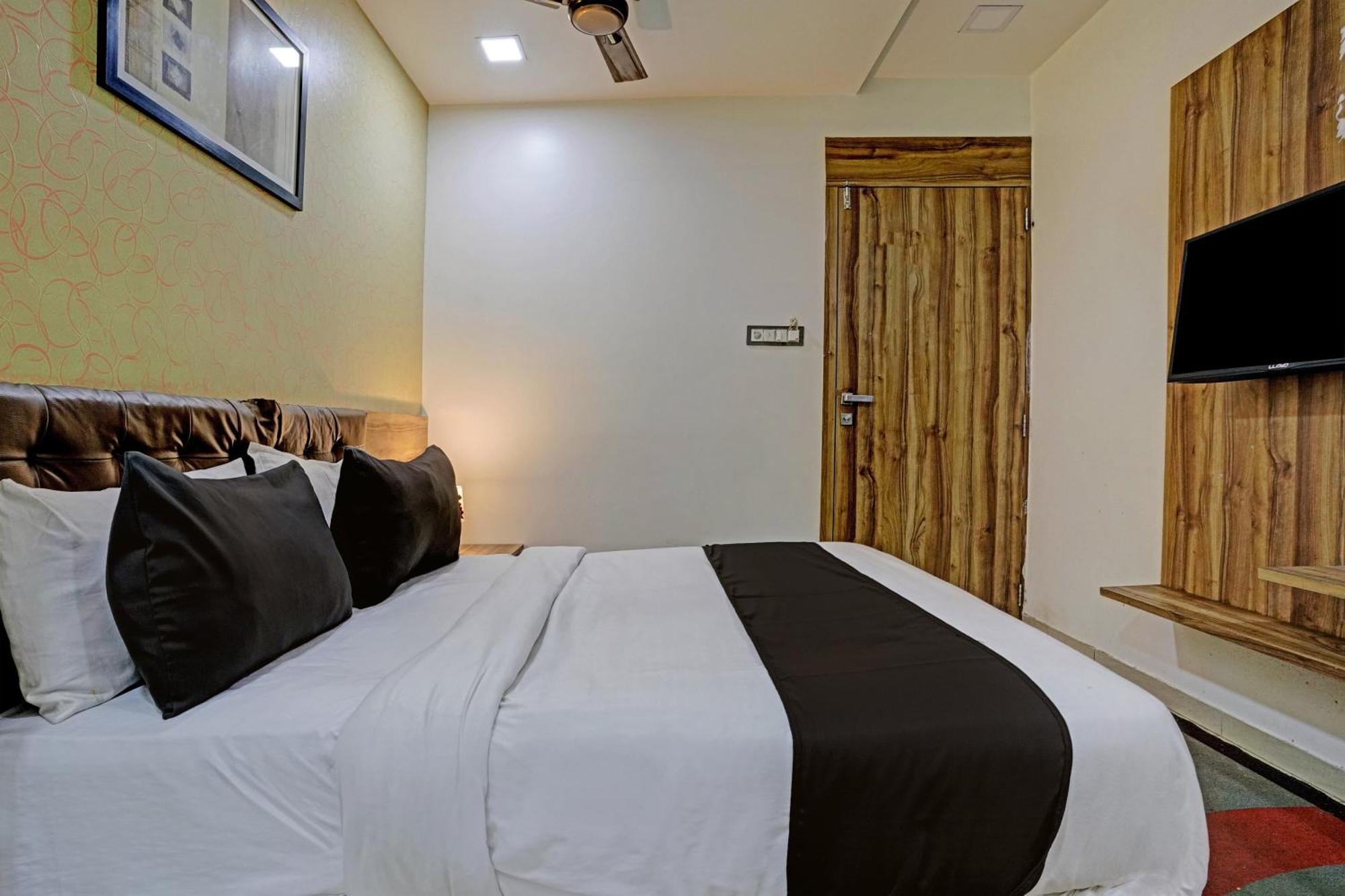 מומביי Hotel O Blue Inn Residence Near R City Mall מראה חיצוני תמונה