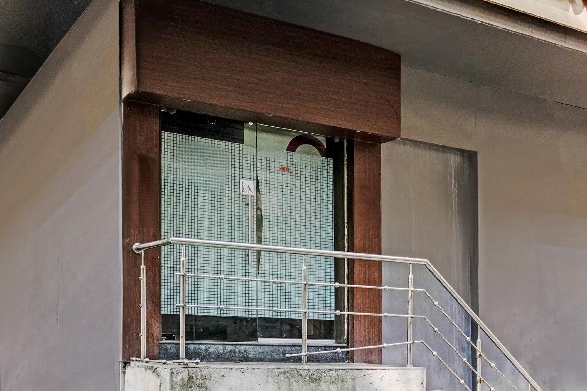 מומביי Hotel O Blue Inn Residence Near R City Mall מראה חיצוני תמונה